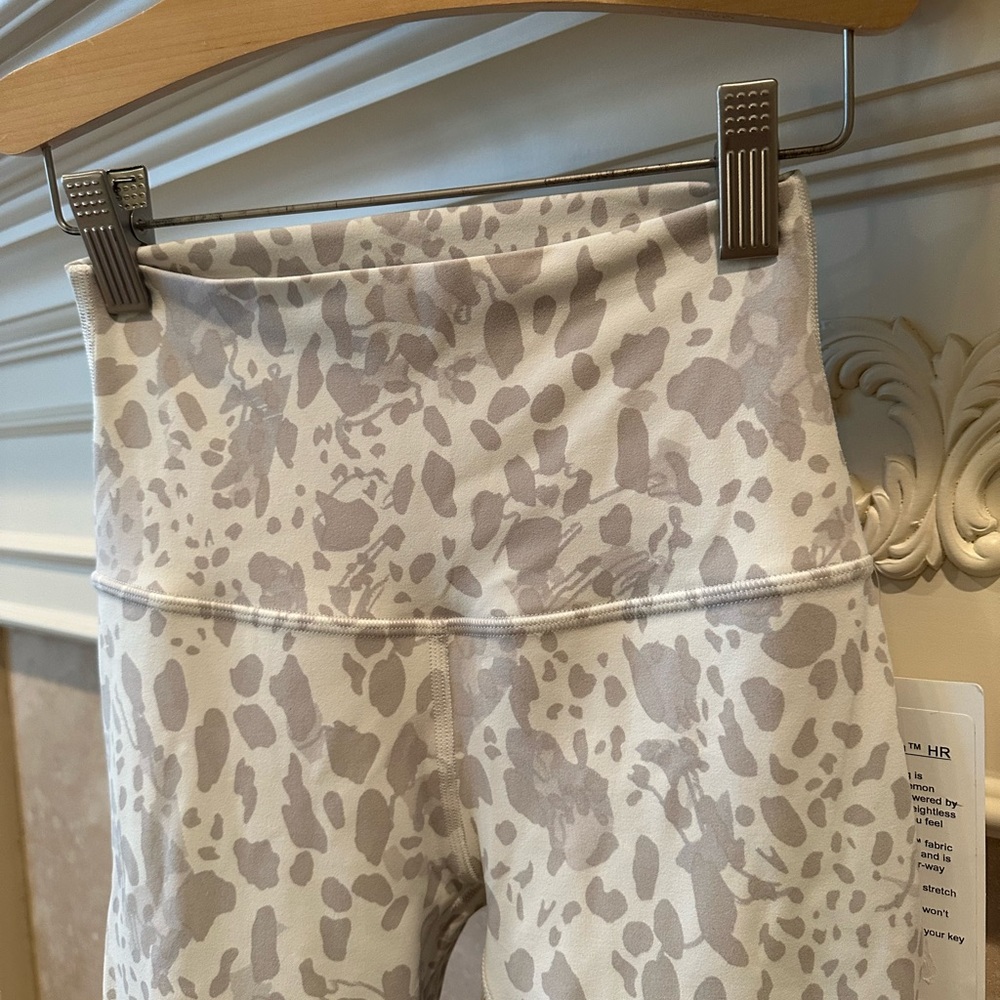 Lululemon Align HR Crop 17 BrandNew!